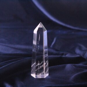 Crystal Pyramids B02 151k